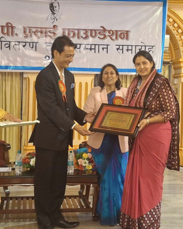 Teacher Dhital honored for Best Teacher Award
