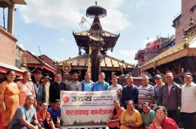 उदय साकोसद्वारा वाकुपति चाँगुनारायण परिसरमा सरसफाइ 