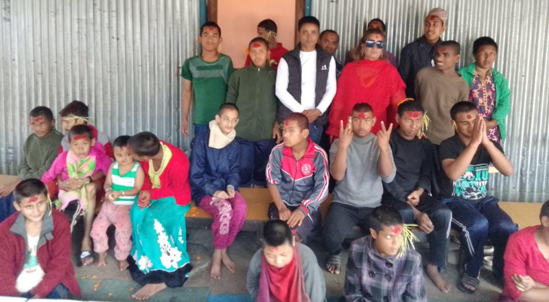 समाजसेवामा रोल्पाली चेली यमकला