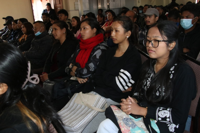 उच्च शिक्षा अध्ययन गरी आफ्नै देशको सेवा गर्ने भावना युवा पुस्ताहरुमा हुनुपर्ने 