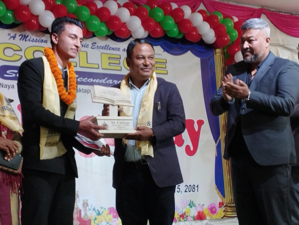 शिक्षाबाटै समृद्धि र रुपान्तरण सम्भब– नगरप्रमुख सुरेन्द्र श्रेष्ठ