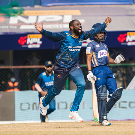 पोखरा एभेन्जर्सका खेलाडीहरुलाई भक्तपुरमा स्वागत गर्दै नेपाल इको प्यानल