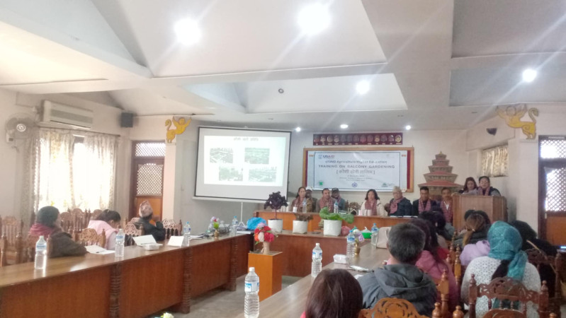 USAID provides one-day training in roof farming