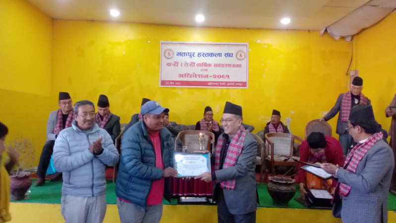 भक्तपुर हस्तकला संघको अध्यक्षमा दुवाल निर्वाचित 