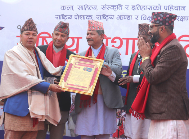 अग्रज सञ्चारकर्मी नवराज बजगाई अभिनन्दित