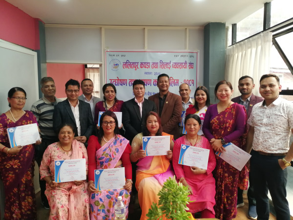 ललितपुरका व्यवसायीहरुलाई सिलसिला मिलाएर बोल्ने शैलीको तालिम सम्पन्न