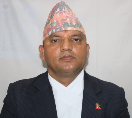 प्रश्नपत्र बाहिरिएपछि सिडिओको टोली चाणक्य कलेजमा 